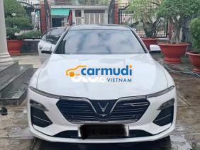 VinFast LUX A2.0 Nâng cao 2022