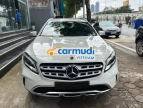 Mercedes-Benz GLA 200 1.6 I4 2017