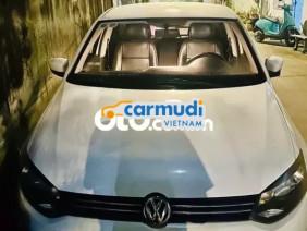 Volkswagen Polo 1.6 Sedan 2015
