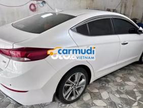 Hyundai Elantra 2.0 AT Cao cấp 2019
