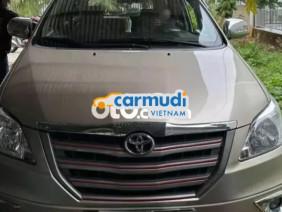 Toyota Innova 2.0E 2014
