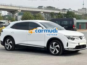 VinFast VF8 Eco 2023