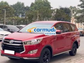 Toyota Innova 2.0 Venturer AT 2017