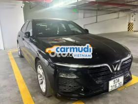 VinFast LUX A2.0 2022