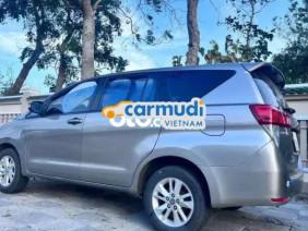 Toyota Innova 2016