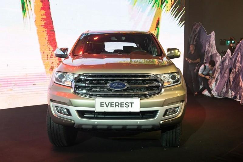 8 mẫu xe nổi bật vừa ra mắt thị trường Việt