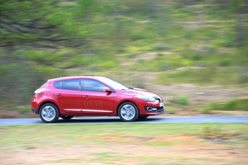 Xử lý như thế nào khi xe mất phanh?