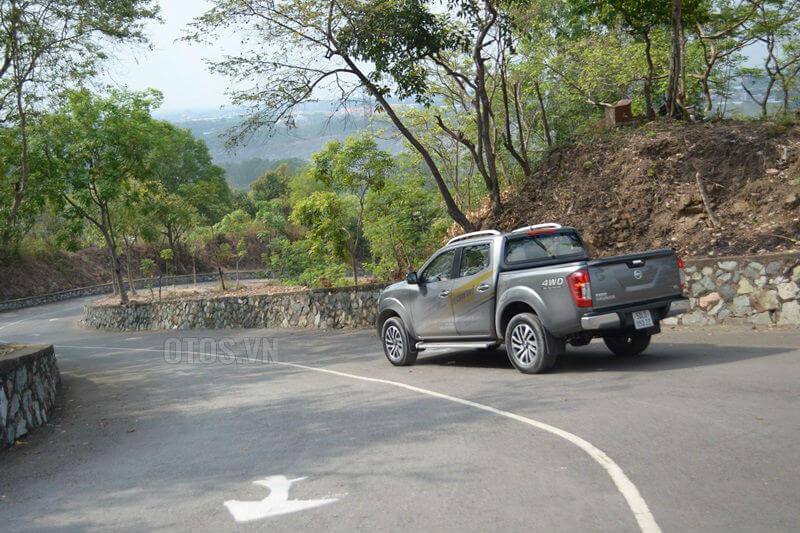 Xử lý như thế nào khi xe mất phanh?