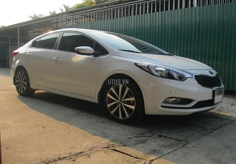 Có nên mua ô tô cũ trả góp?