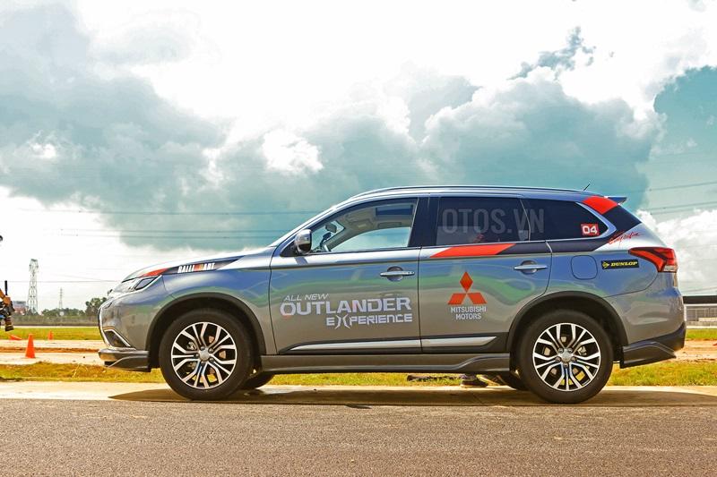 Mitsubishi Outlander 2016 - 3