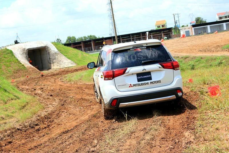 Mitsubishi Outlander 2016 - 7
