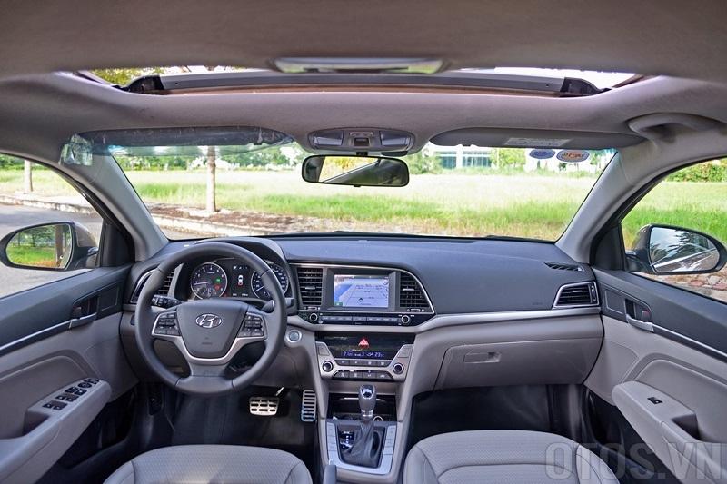 Trải nghiệm Hyundai Elantra 2016: Chiếc sedan lịch lãm, thể thao