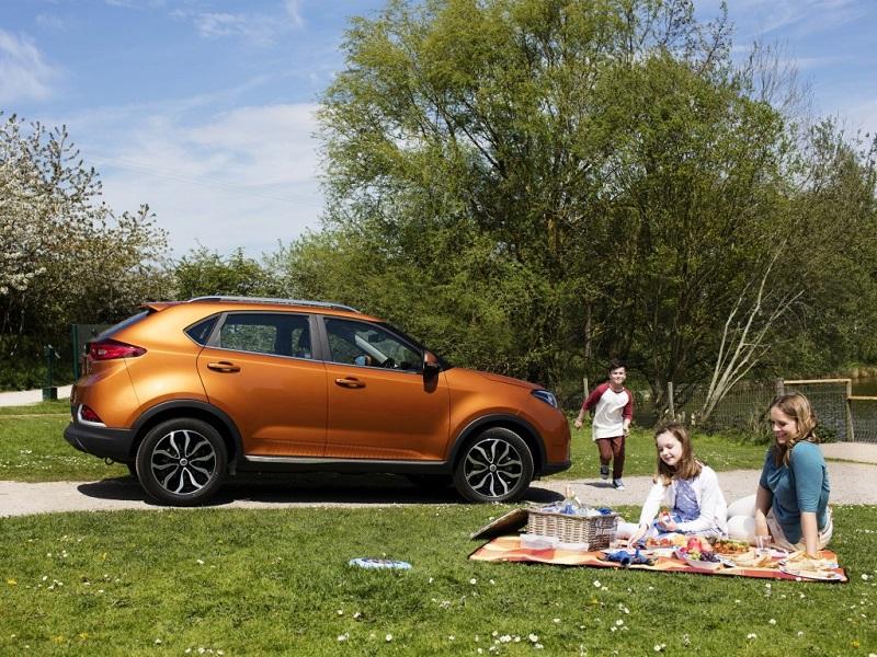 Ước tính chi phí nuôi ô tô hàng tháng tại Việt Nam