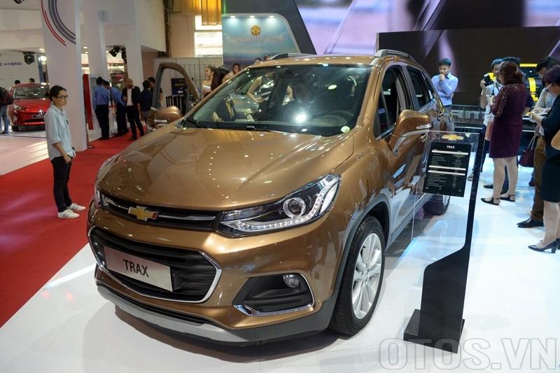 Chevrolet Trax 2017 lăn bánh giá bao nhiêu