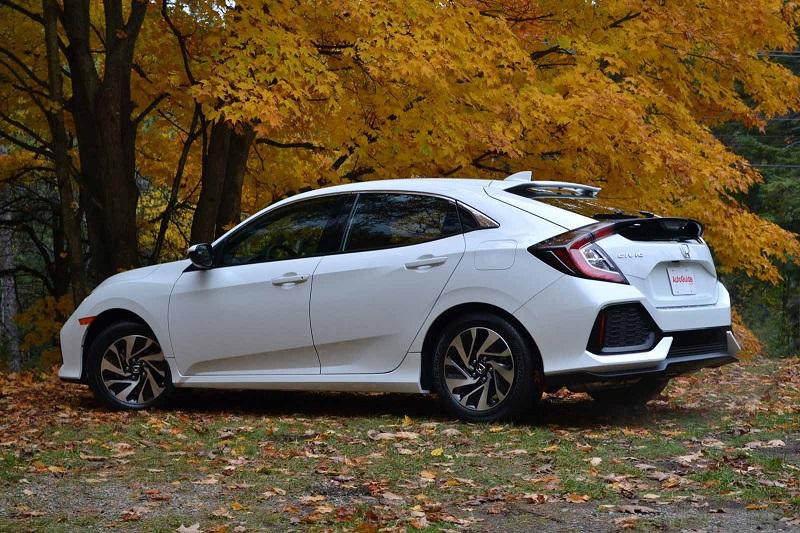 Đánh giá Honda Civic Hatchback 2017