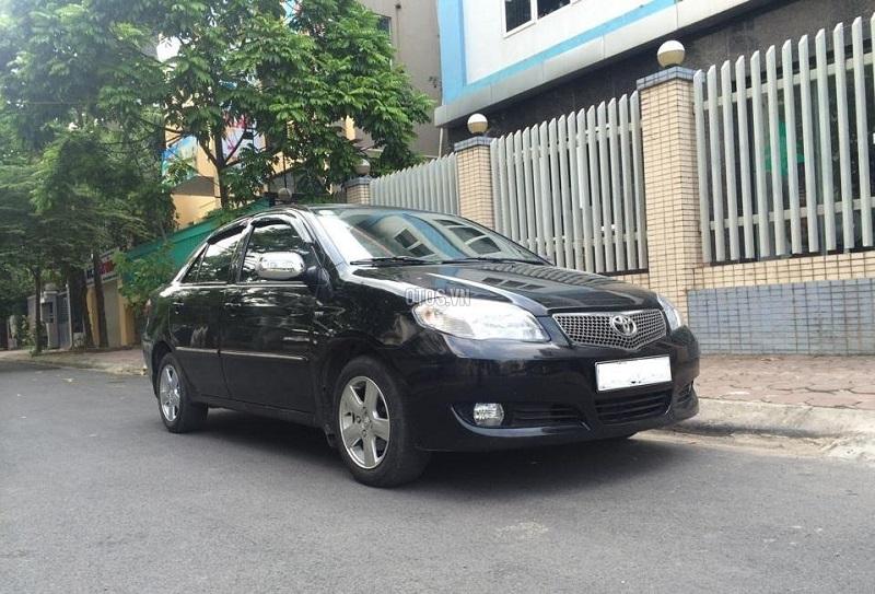 Dưới 350 triệu đồng, mua được xe 4 chỗ nào?