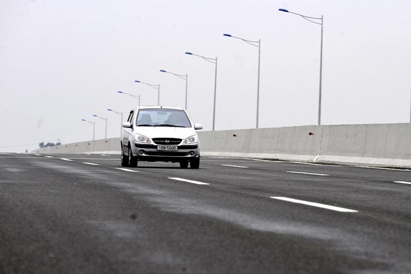 Lái xe trên đường cao tốc cần chú ý những gì