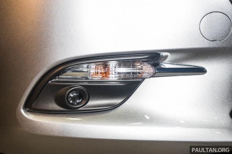 Cận cảnh Mazda3 2017 sắp về Việt Nam