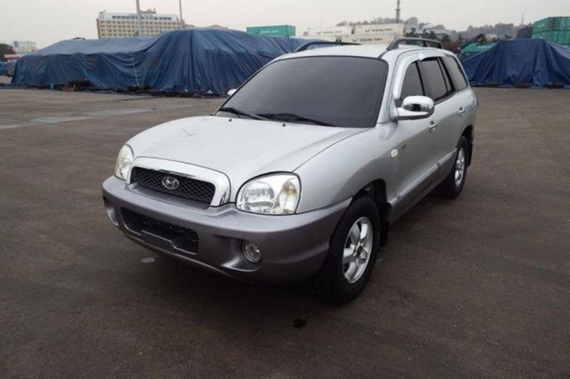 Dưới 400 triệu đồng mua được xe SUV/crossover cũ nào?