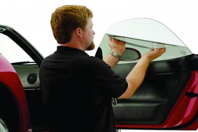 Làm gì để bảo vệ “xế yêu” mùa mưa bão?