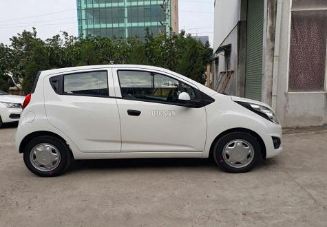 Lắp thêm ghế, chở thêm người phía sau xe Van có bị phạt?