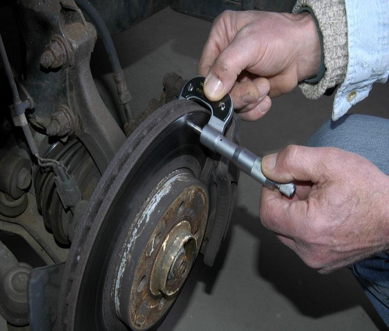 Những lý do khiến xe hao xăng bất thường