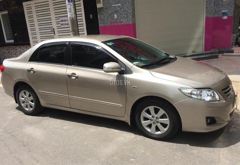 Toyota Corolla Altis 2010 đi được 63.000 km, giá 520 triệu đồng có hợp lý?