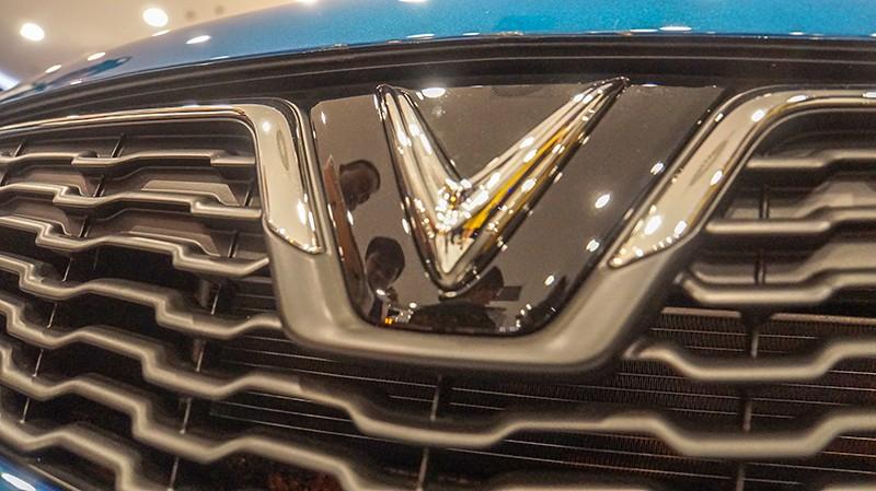 lưới tản nhiệt xe ô tô cỡ nhỏ Fadil