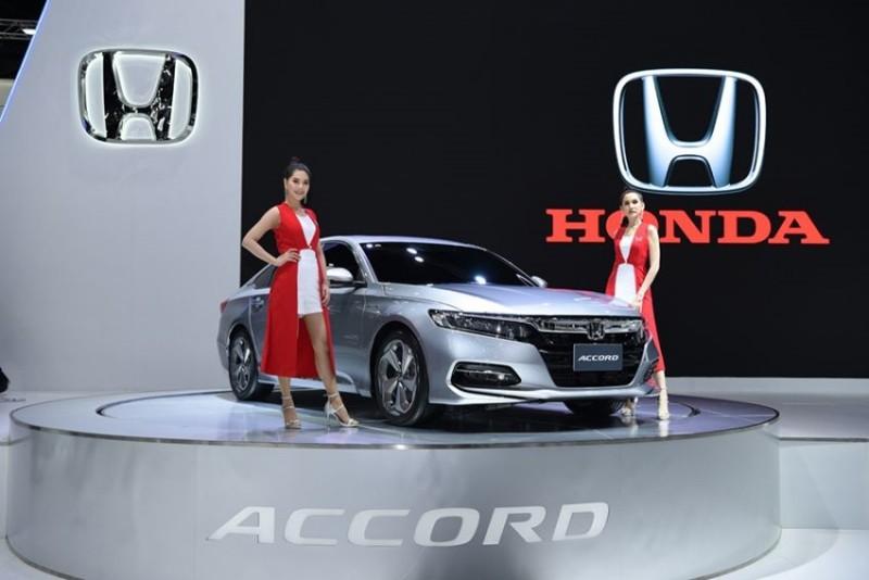 xe Honda Accord thế hệ thứ 10 ra mắt tại Thái Lan