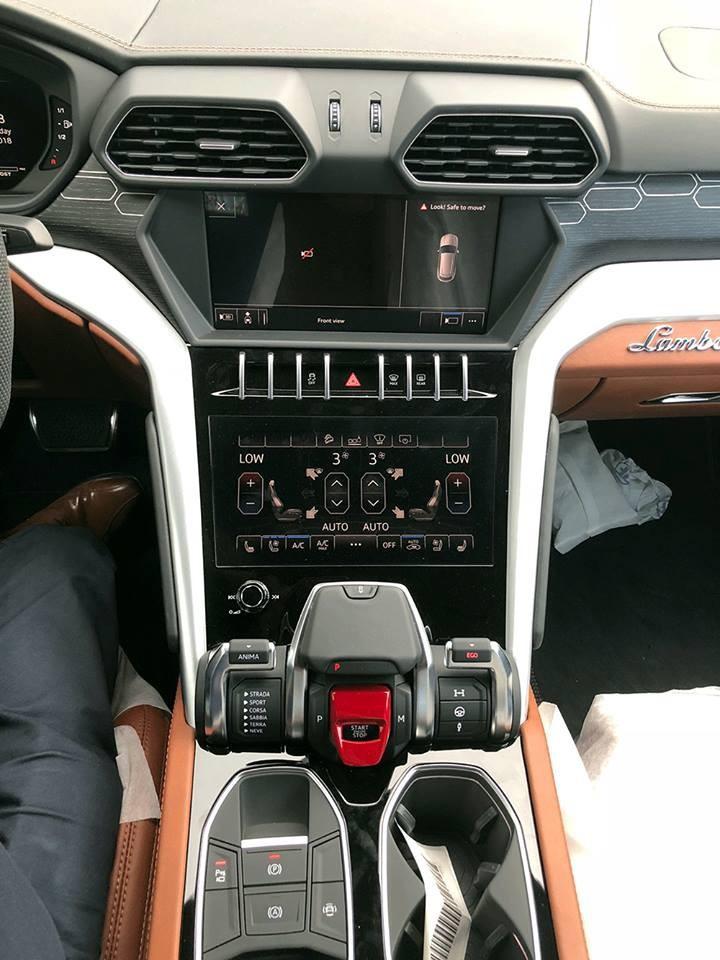 nội thất Lamborghini Urus