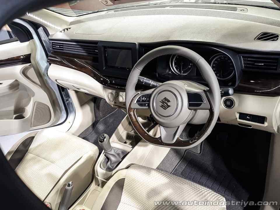 Nội thất chiếc Suzuki Ertiga