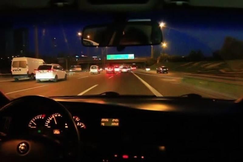 Không nên lái xe vào ban đêm | Carmudi.vn