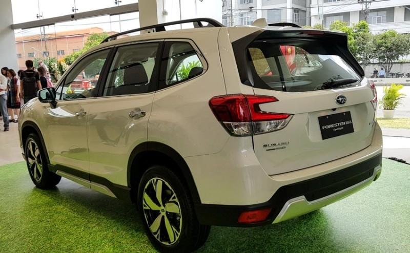 xe Subaru Forester 2019