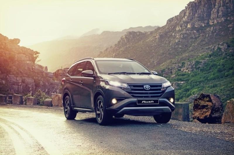 xe Toyota Rush