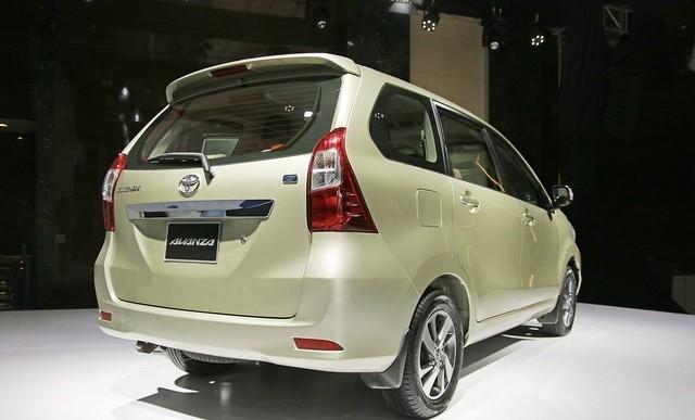 8 mẫu xe nổi bật vừa ra mắt thị trường Việt