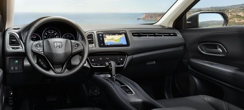 4 mẫu SUV cỡ nhỏ đang &ldquo;l&agrave;m loạn&rdquo; thị trường Việt