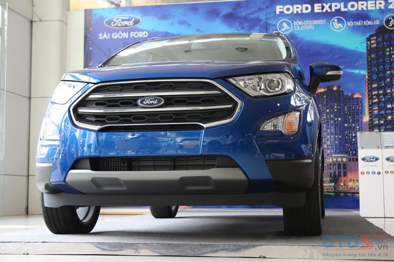 Cận cảnh phiên bản facelift Ford EcoSport 2018 mẫu Urban SUV bán chạy nhất tại Việt Nam.
