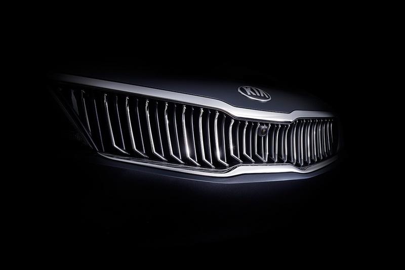 Cận cảnh Kia Optima vừa ra mắt, đối thủ trực tiếp Toyota Camry