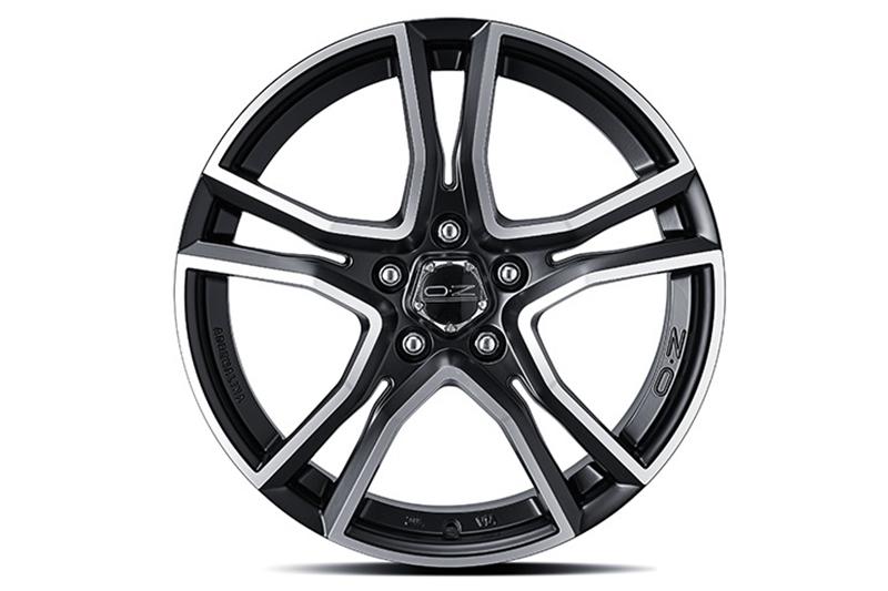 Cận cảnh Kia Optima vừa ra mắt, đối thủ trực tiếp Toyota Camry