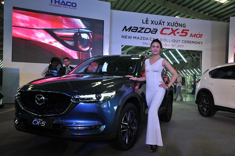 Bất ngờ Mazda CX-5 và Mazda3 tăng giá cuối năm