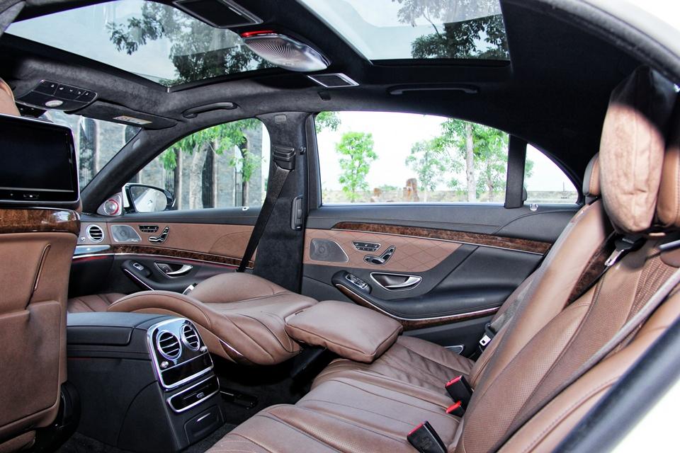 Những mẫu xe hơi 4 chỗ hạng sang đáng chú ý tại Việt Nam