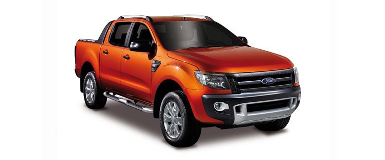 Với 830 triệu đồng, chọn Ford Ranger, Mazda BT50 hay Nissan Navara?
