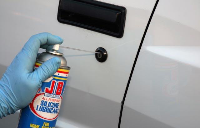 Các chi tiết nhỏ thường bị lãng quên trong việc bảo dưỡng xe ô tô