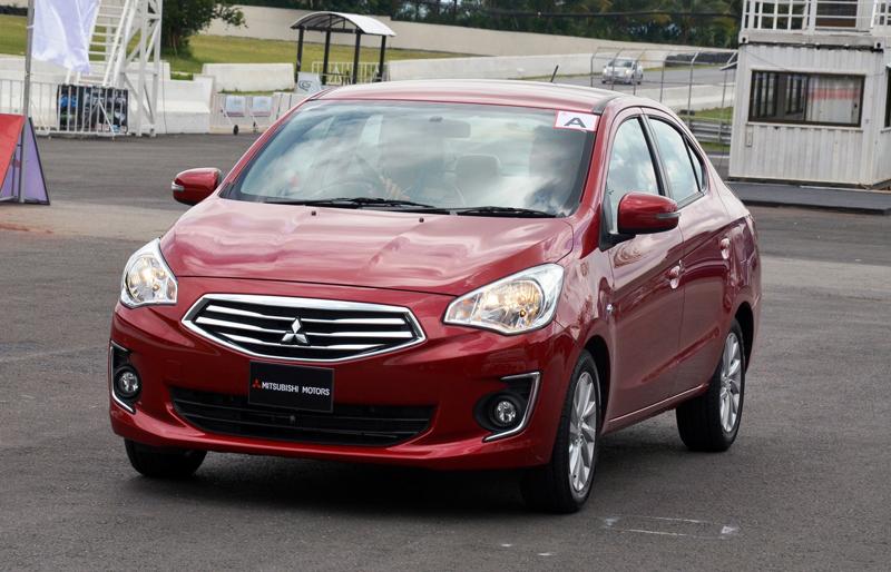 Có nên mua xe Mitsubishi Attrage 2014?