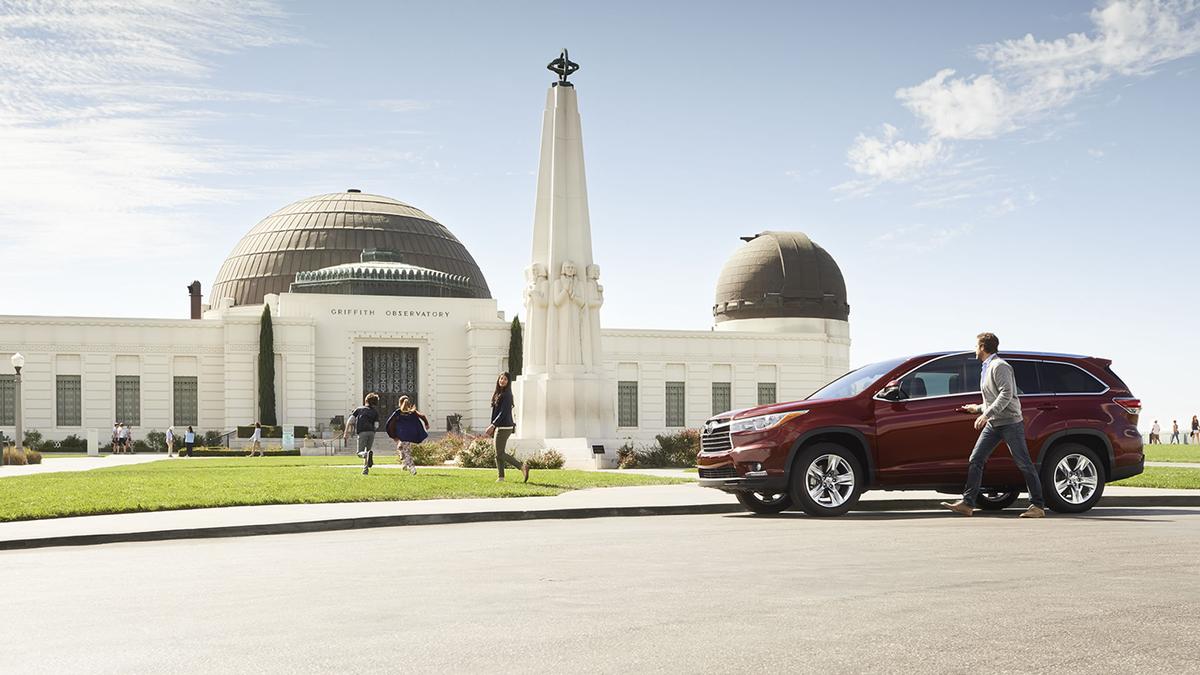 Gia đình đông người chọn SUV nhập khẩu Toyota Highlander hay Mazda CX-9 ?