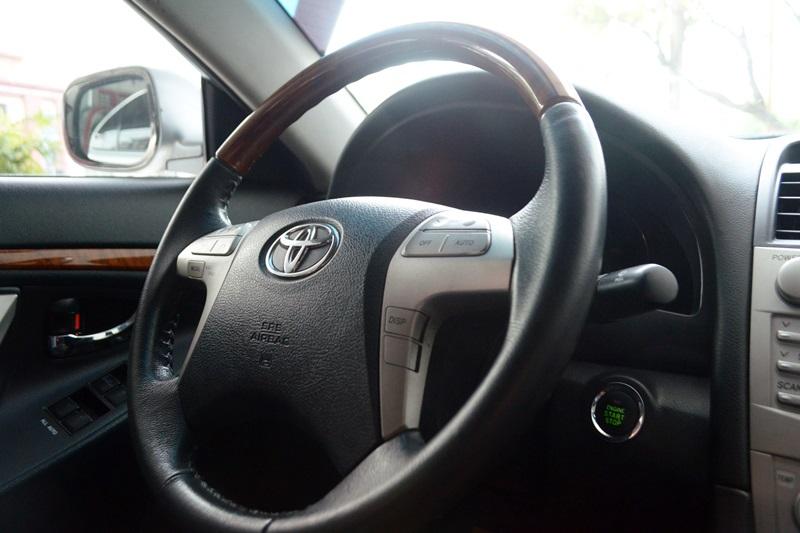 Mẹo kiểm tra ô tô đã qua sử dụng trước khi ngã giá