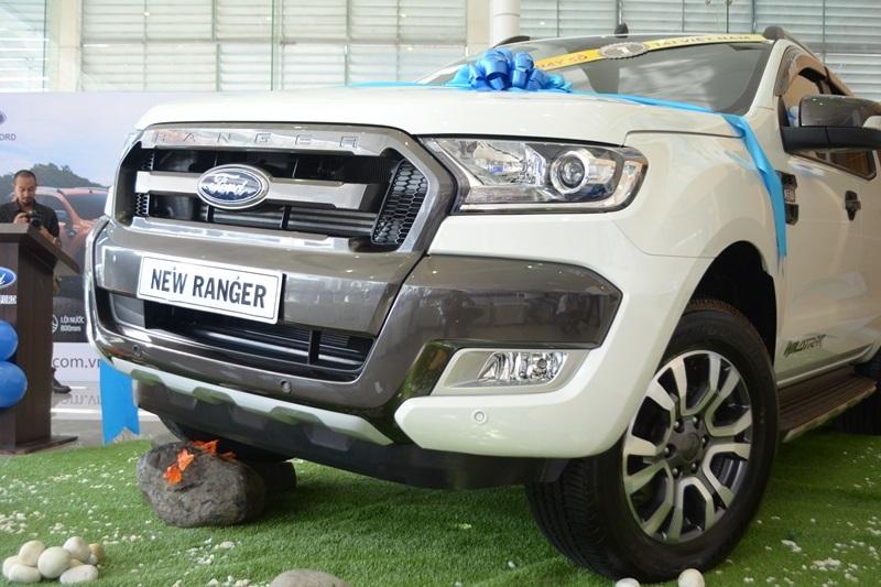 So sánh Ford Ranger và Mazda BT-50: Lựa chọn nào khi mua xe bán tải?