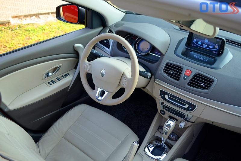 Chiêm ngưỡng Renault Megane - Mẫu xe đẹp mã bậc nhất dòng hatchback