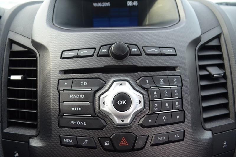 Cách hạn chế lỗi, tăng tuổi thọ cho đầu CD trên ô tô