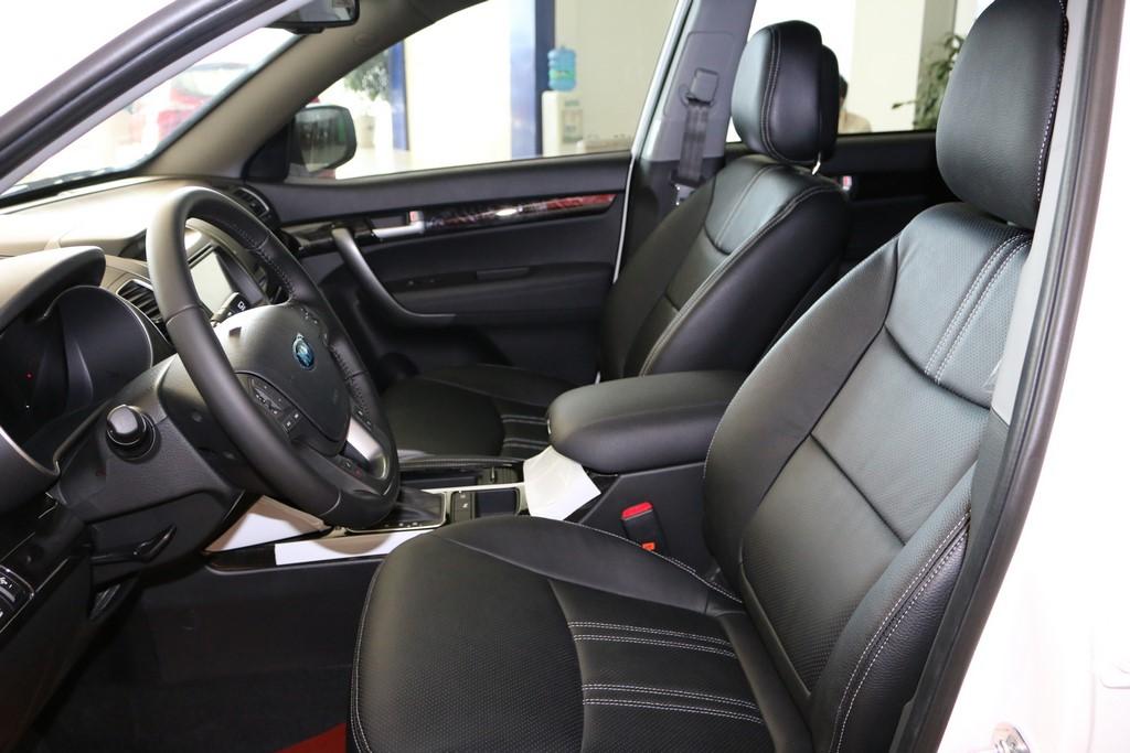 Ba lựa chọn từ 900 triệu đến 1,1 tỷ cho người yêu SUV